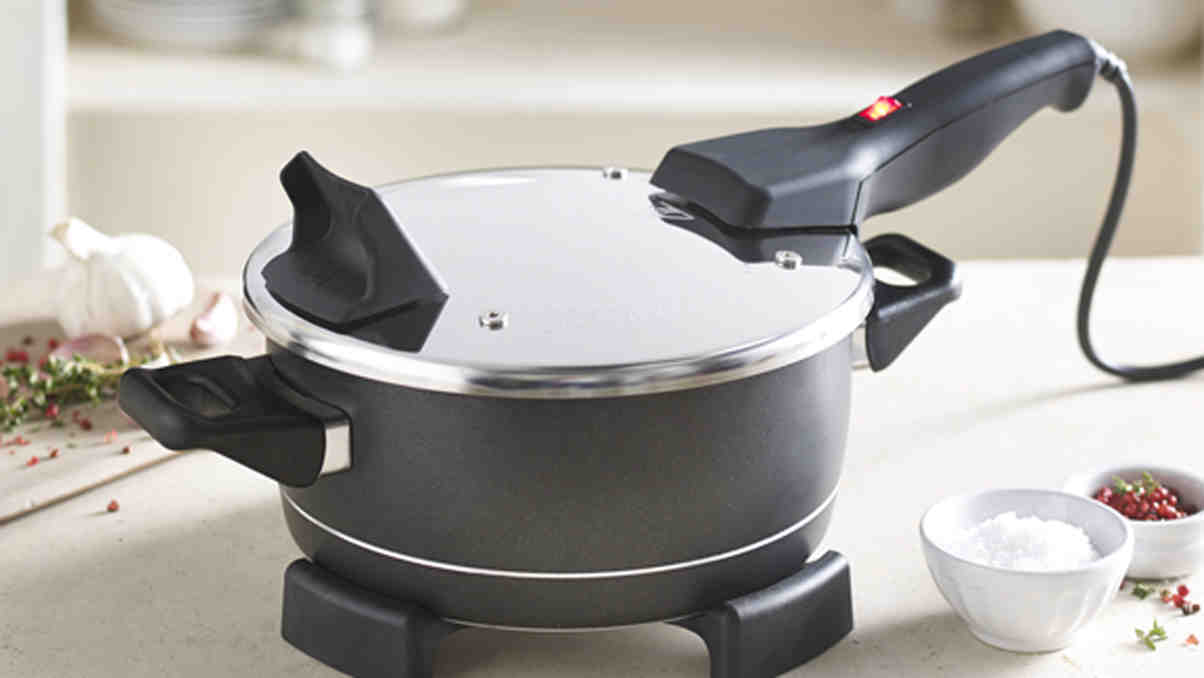 The Remoska® Electric Cooker