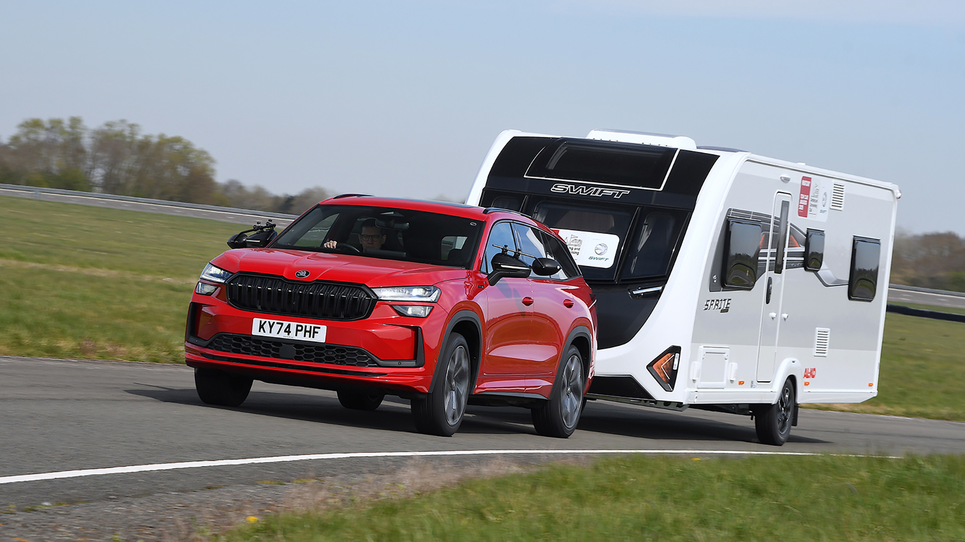 Tow Car Awards 2025 winner, Skoda Kodiaq towing a caravan