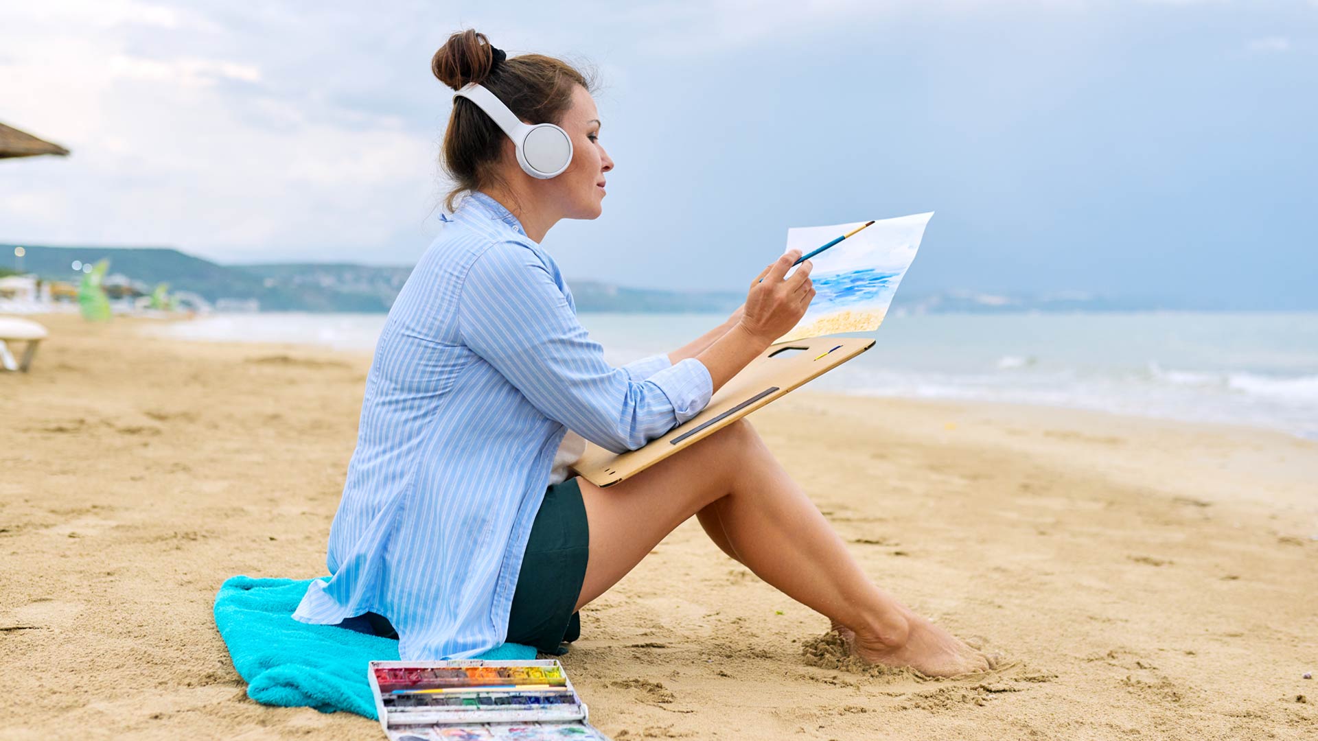Painting on the beach