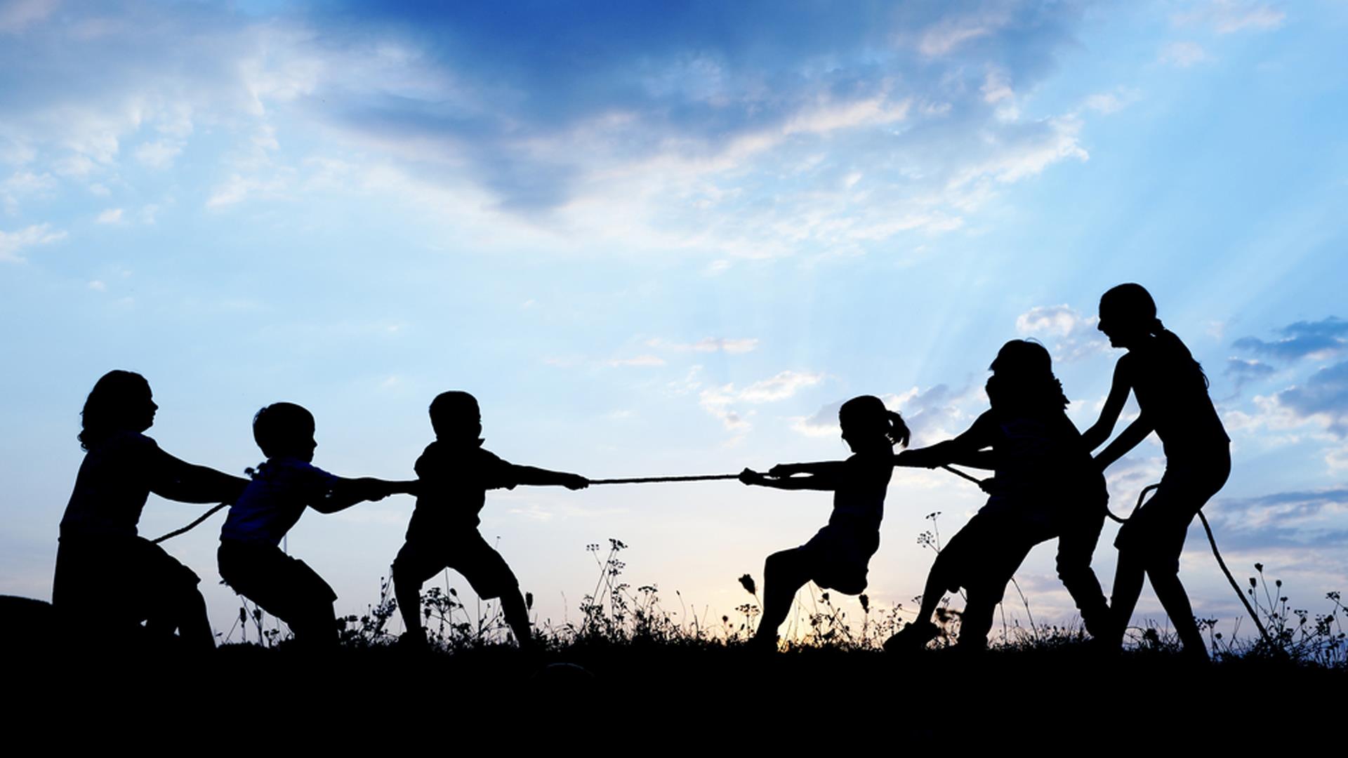 tug of war