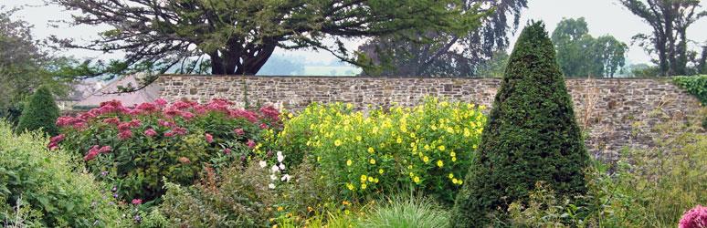 Aberglasney Gardens, Wales