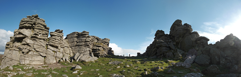 Bouldering on Bonehill Rocks, Dartmoor