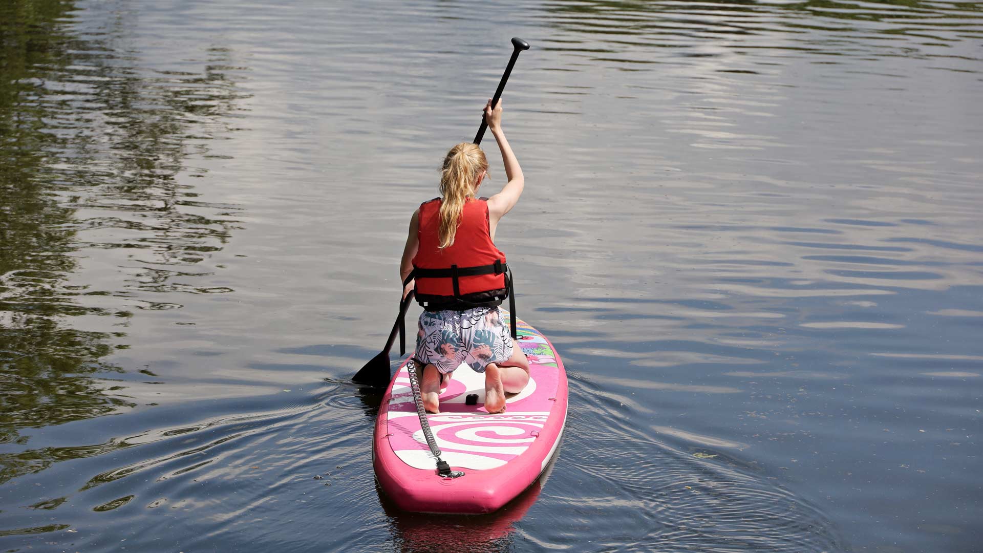 Paddleboarding safety