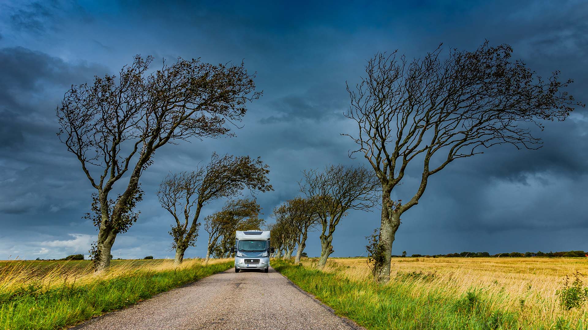 Motorhome driving in wind