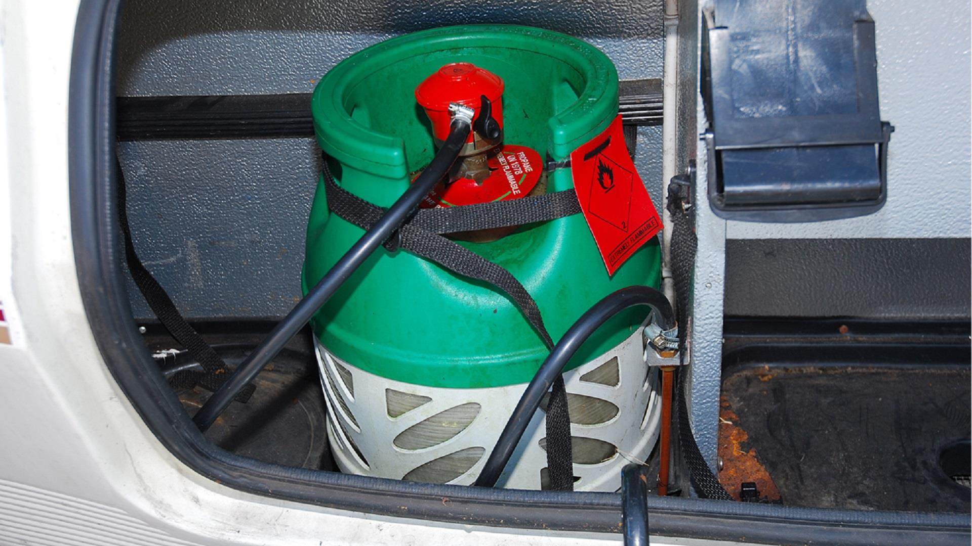 BP light with clip on regulator