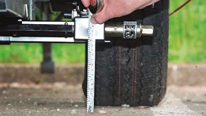 Measuring ground clearance