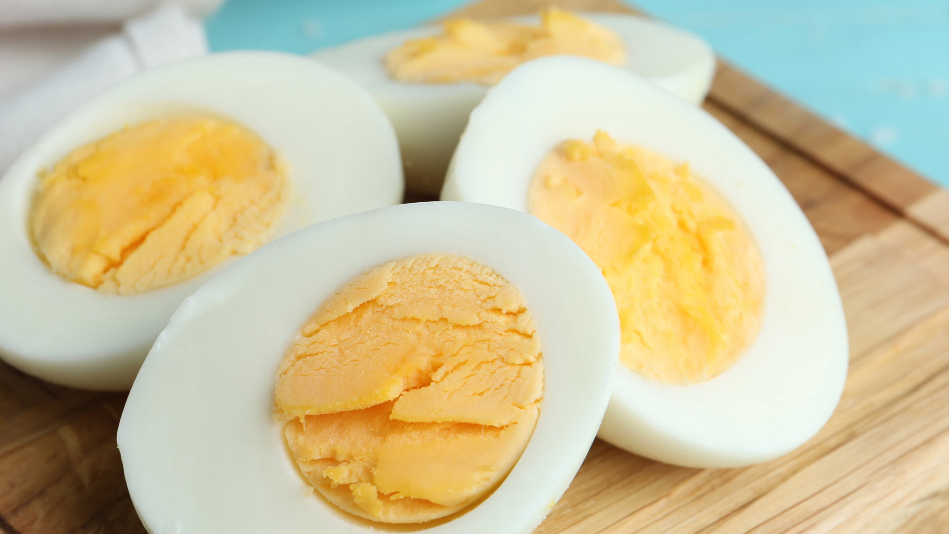 Hard boiled eggs