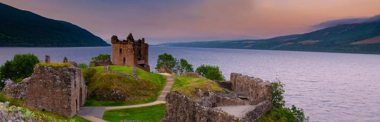 loch ness and urquhart castle