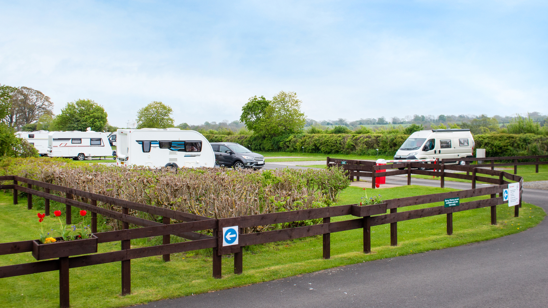 Barnard Castle - Camping and Caravanning Club Site - Main photo
