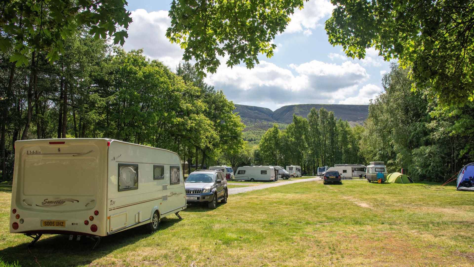 Crowden - Camping and Caravanning Club Site