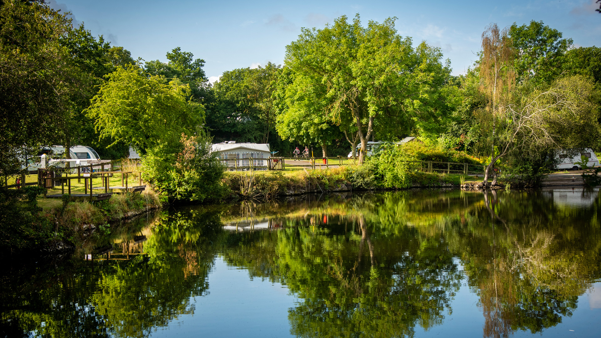 Ebury Hill - Camping and Caravanning Club Site