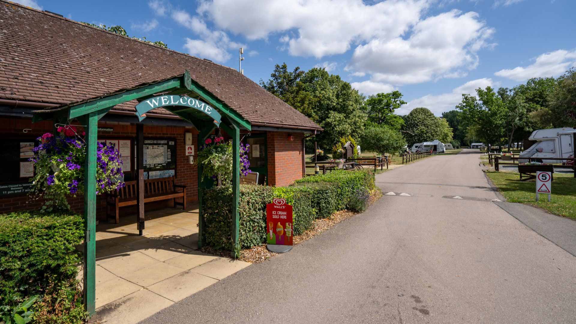 Hertford Camping & Caravanning Club Site — photo 7