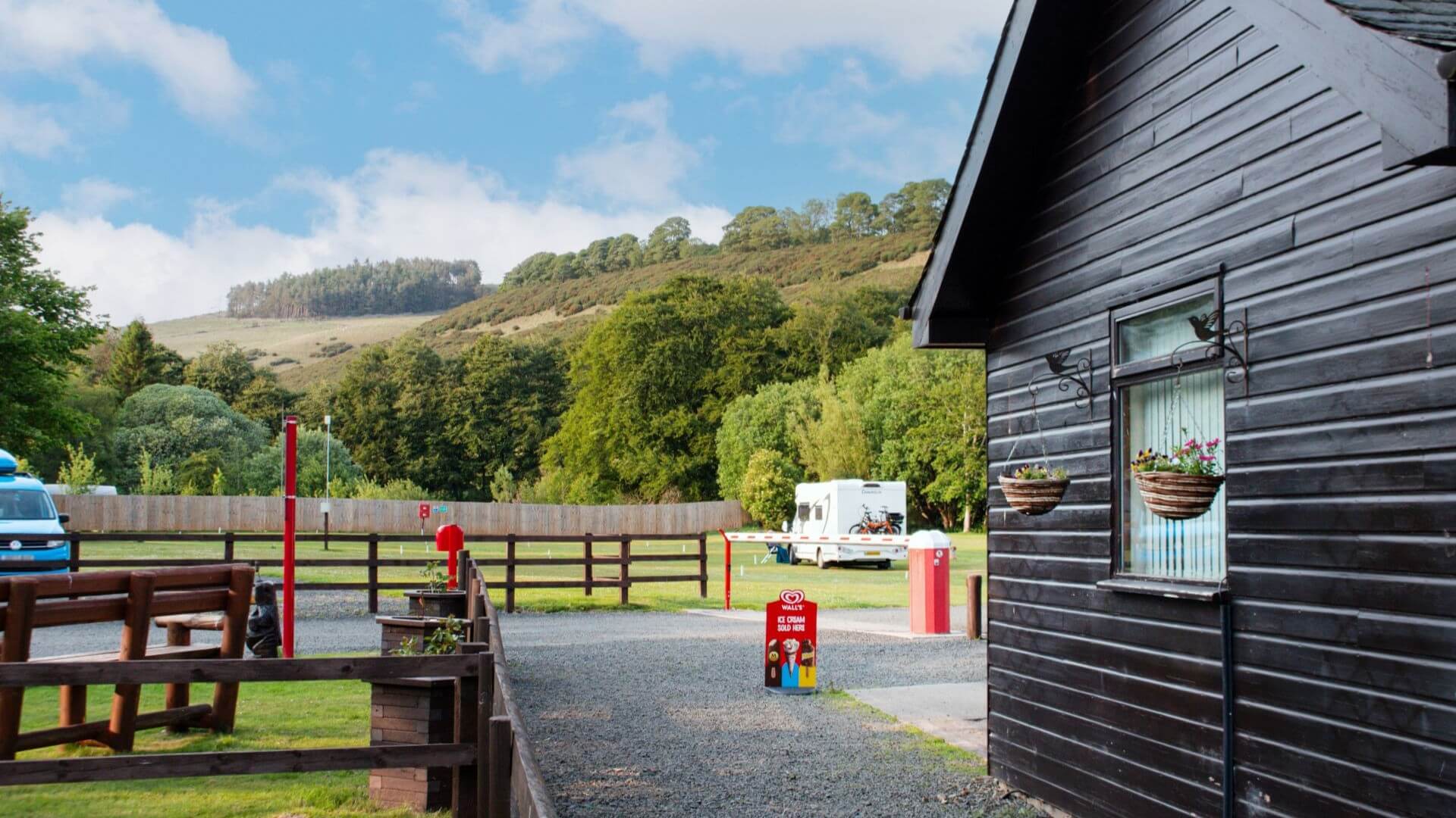 Lauder - Camping and Caravanning Club Site — photo 7