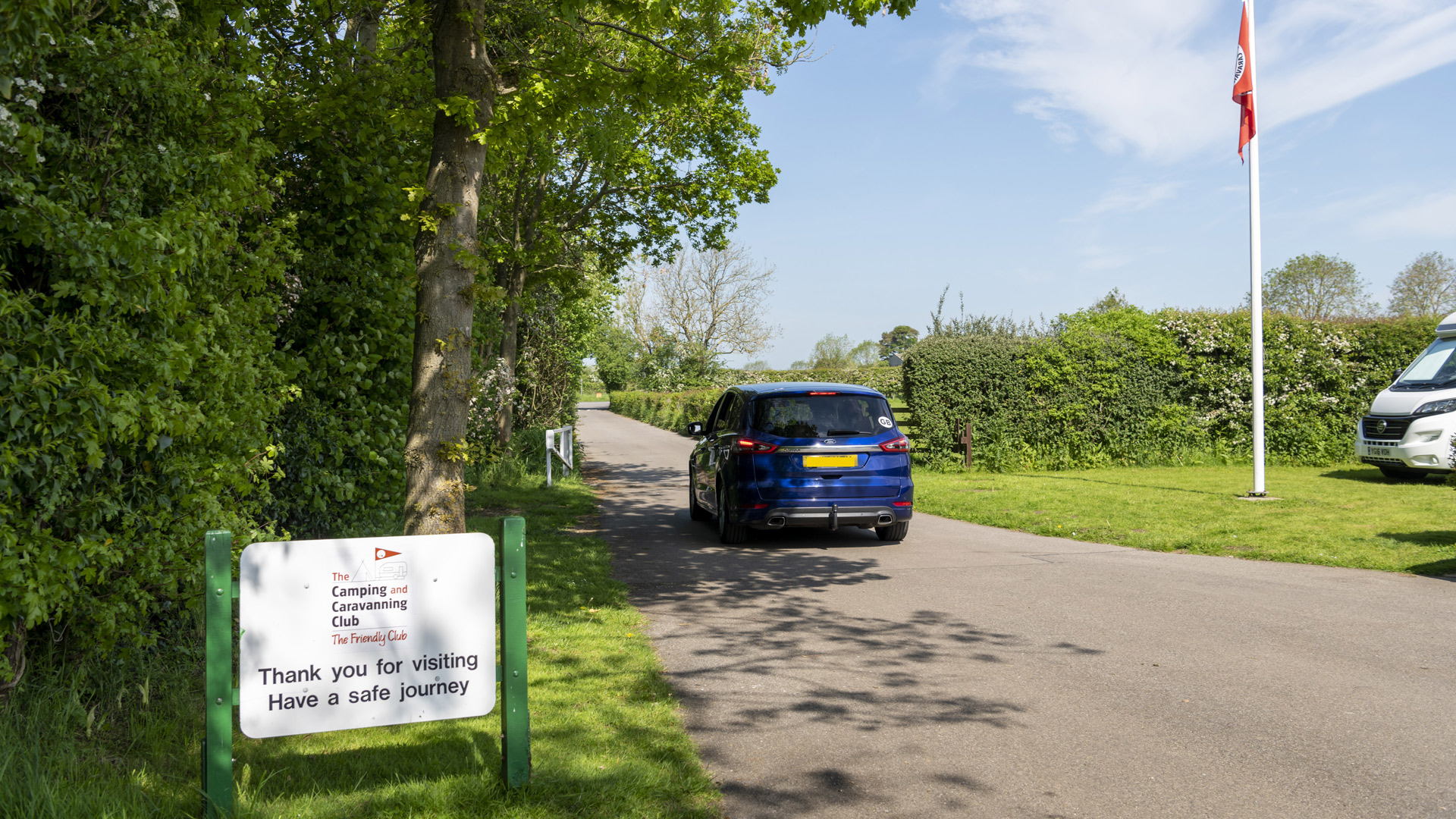 Sheriff Hutton - Camping and Caravanning Club Site