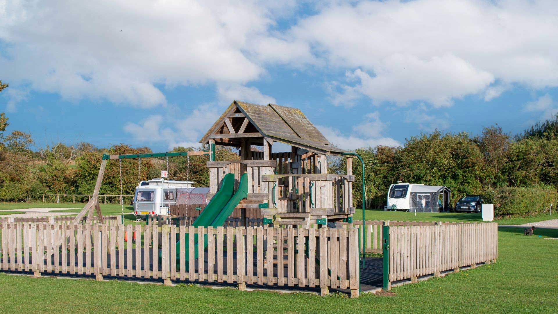 Sheriff Hutton Camping and Caravanning Club Site — photo 7