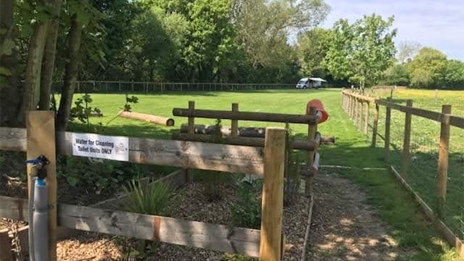 Cirencester - Elm Lea Camping