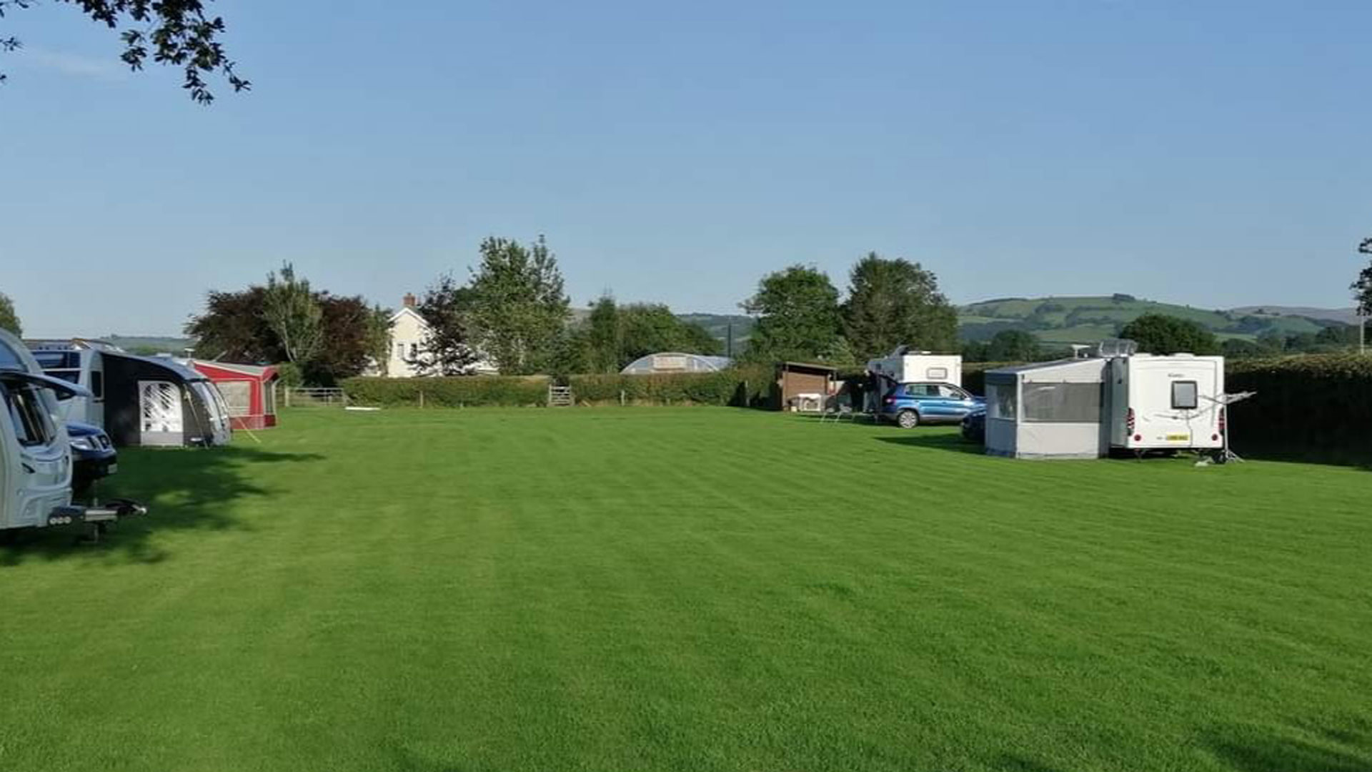 Llangadog - Ty Newydd