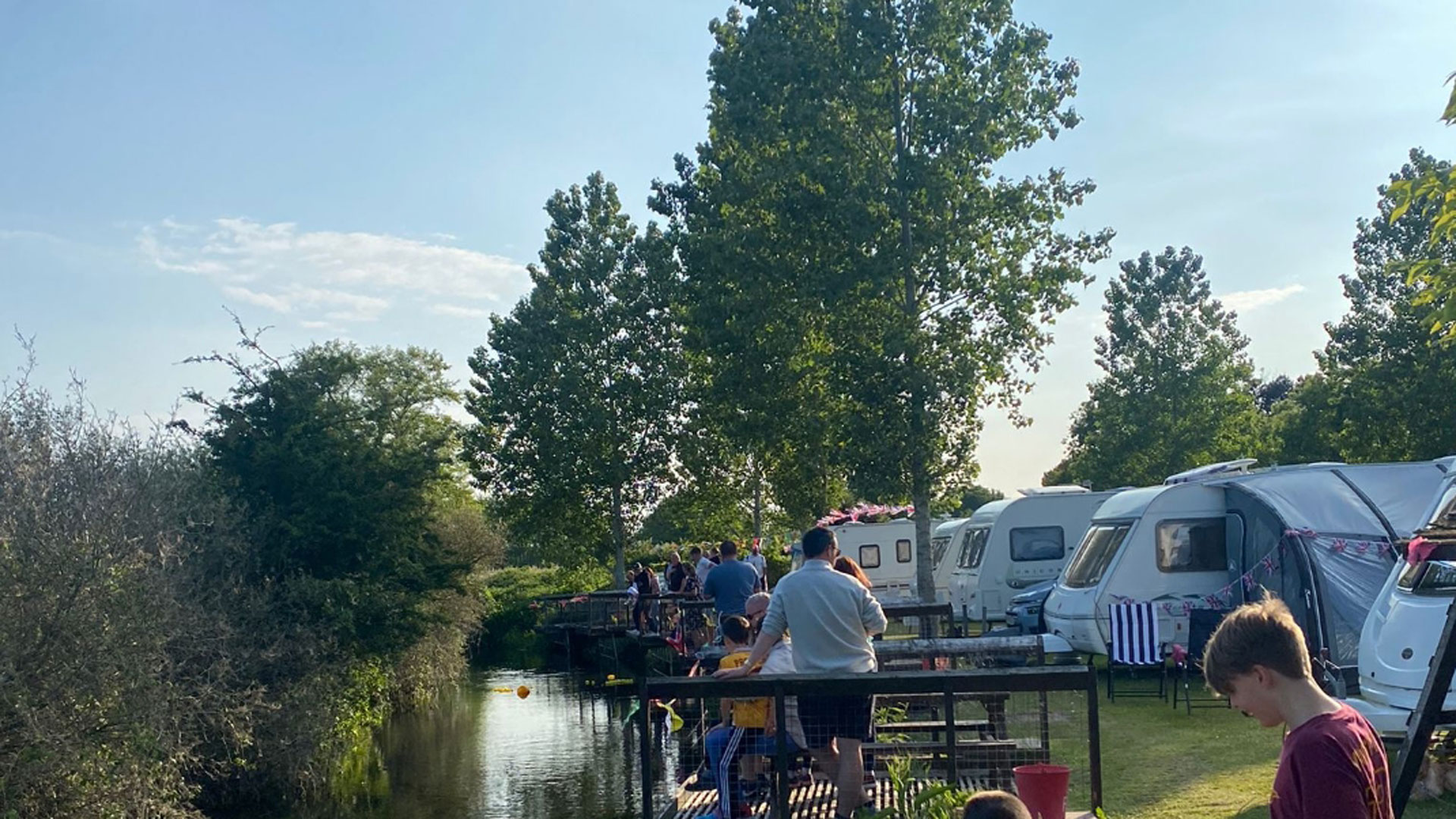 Retford Riverside Gardens The Camping and Caravanning Club