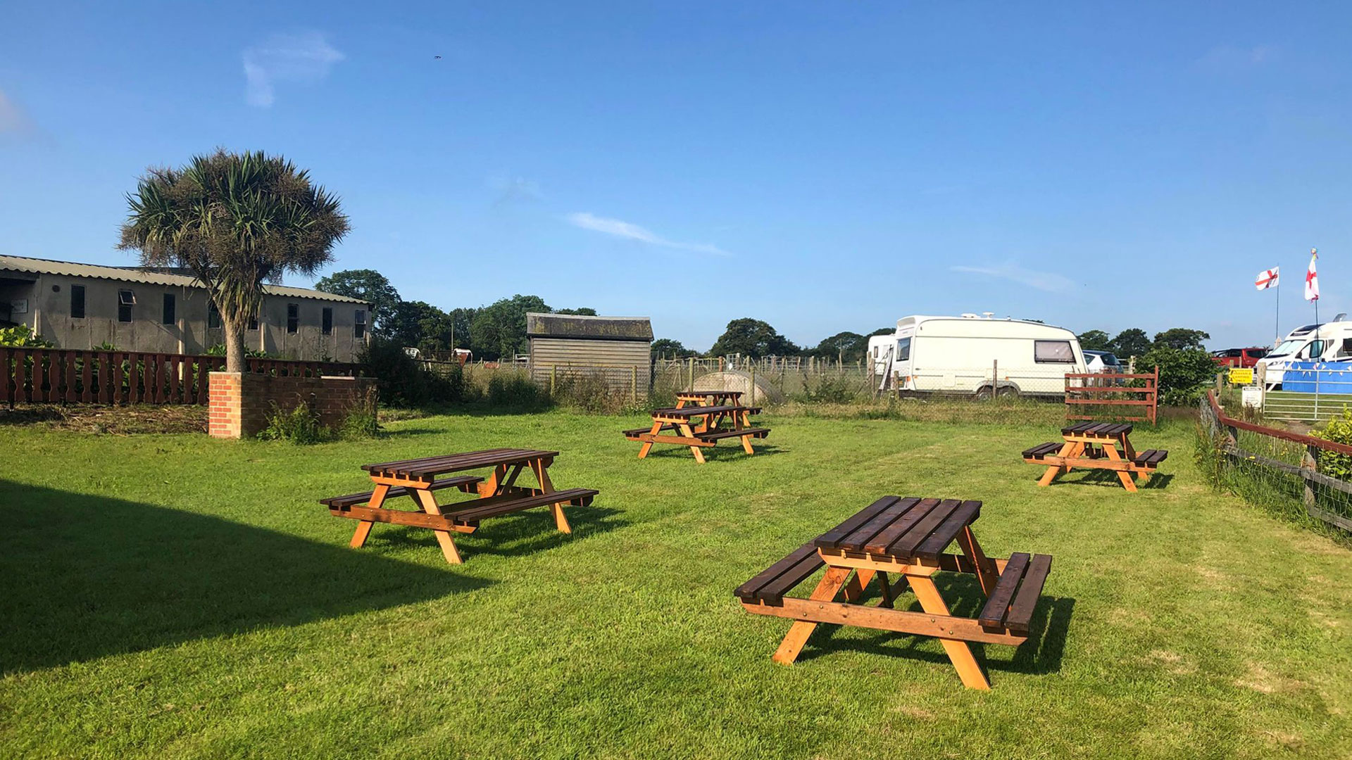 Ryde(IoW) Fakenham Farm The Camping and Caravanning Club