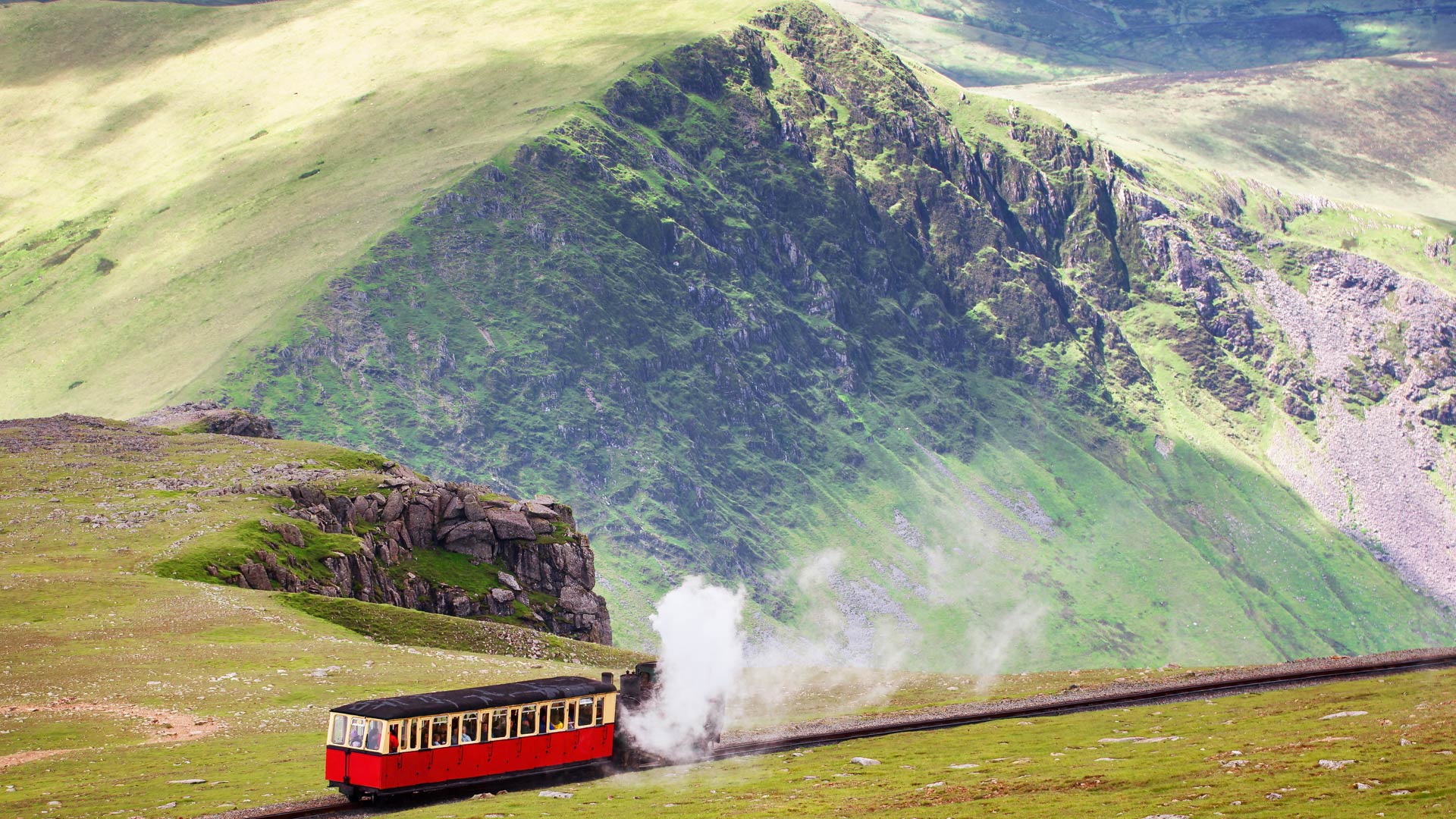 Mount snowdon and train