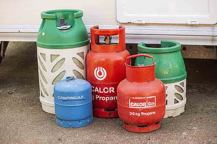 web gas bottles grouped