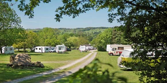 Best Peak District Campsites The Camping And Caravanning Club