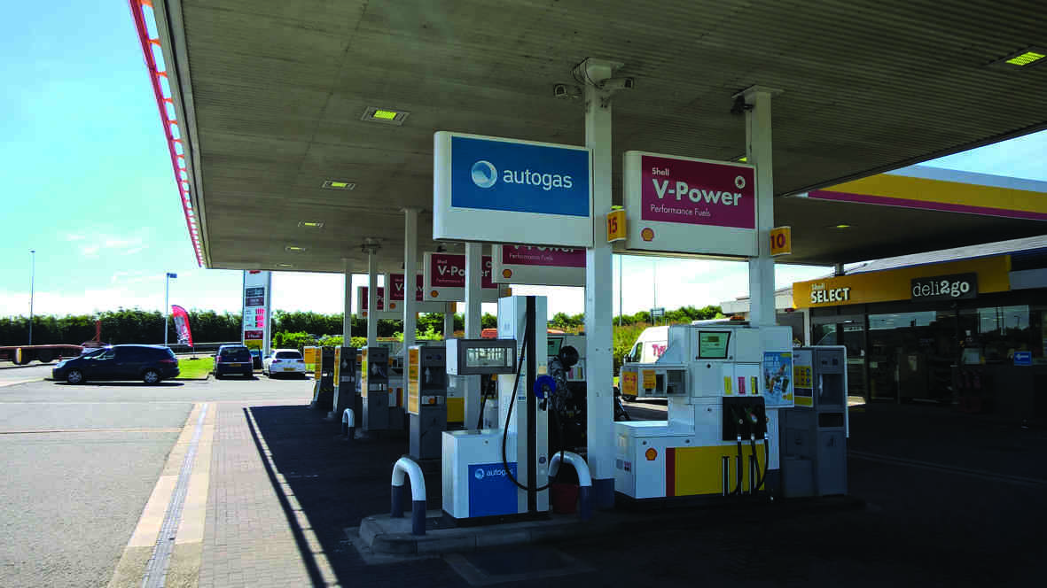 23 Choosing a tow car Which Fuel? The Camping and Caravanning Club