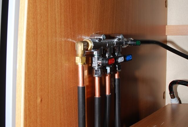 web Gas valve manifold 02