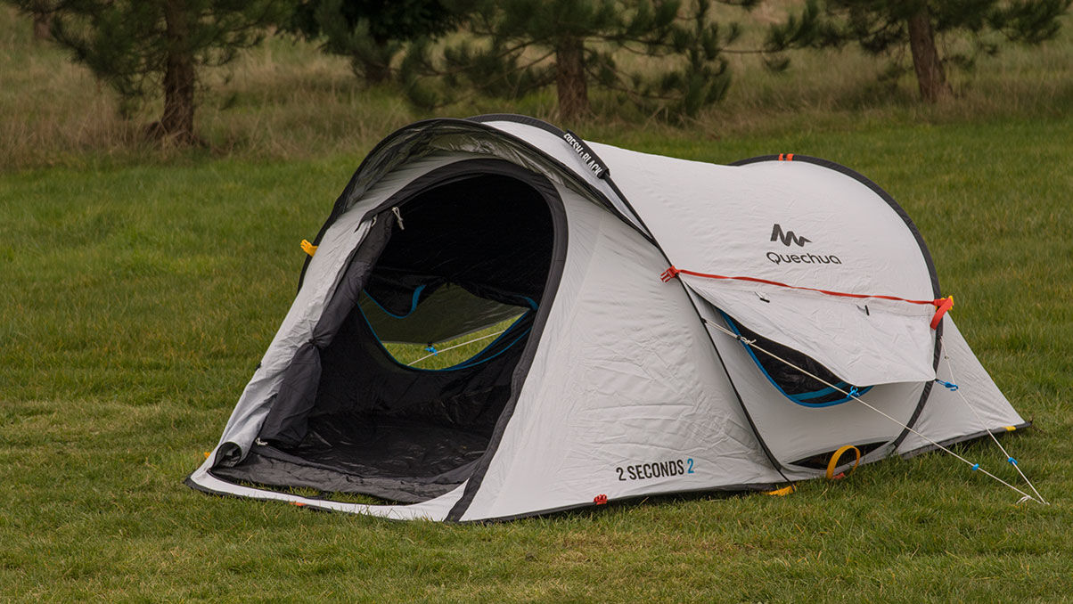 Quechua 2 Seconds Easy Ii Fresh Black The Camping And Caravanning Club