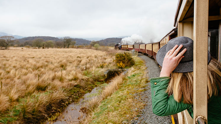 Welsh Highland Railway. Credit @VisitBritain/Ben Selway