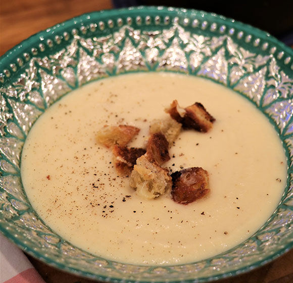 Celeriac and apple soup