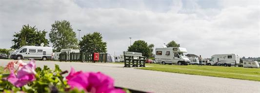 Devizes Camping And Caravanning Club Site